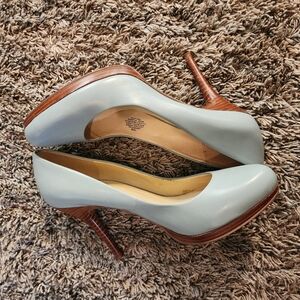 Nine West Powder Blue Heels. EUC.